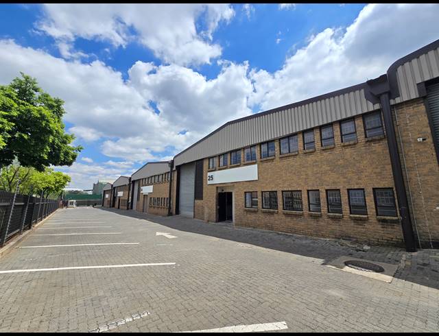 331M² WAREHOUSE TO LET IN MEADOWDALE